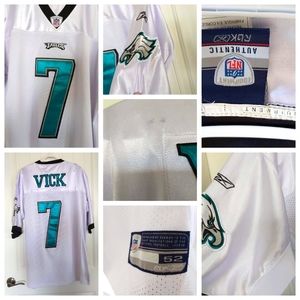 LicensedVicki *Eagles *Jersey/B2